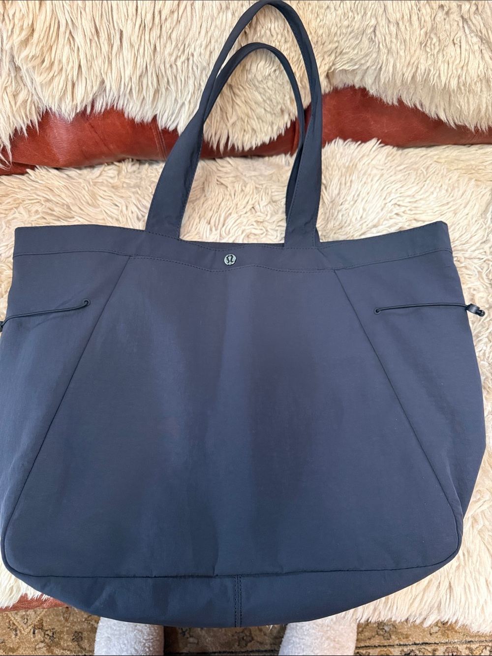 Lululemon Black Side Cinch Shopping Bag